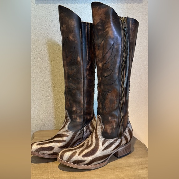 EUC Freebird Whisper Boots 8 - Picture 1 of 5